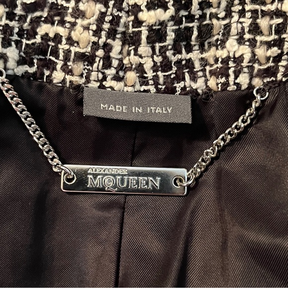 Alexander McQueen Tweed Peplum Blazer - Picture 13 of 14